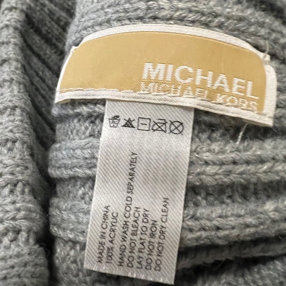 Michael Kors Hat - Picture 2 of 2